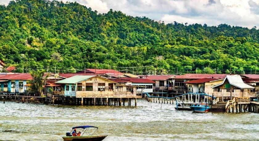 Apek Utama Hotel Bandar Seri Begawan Ngoại thất bức ảnh